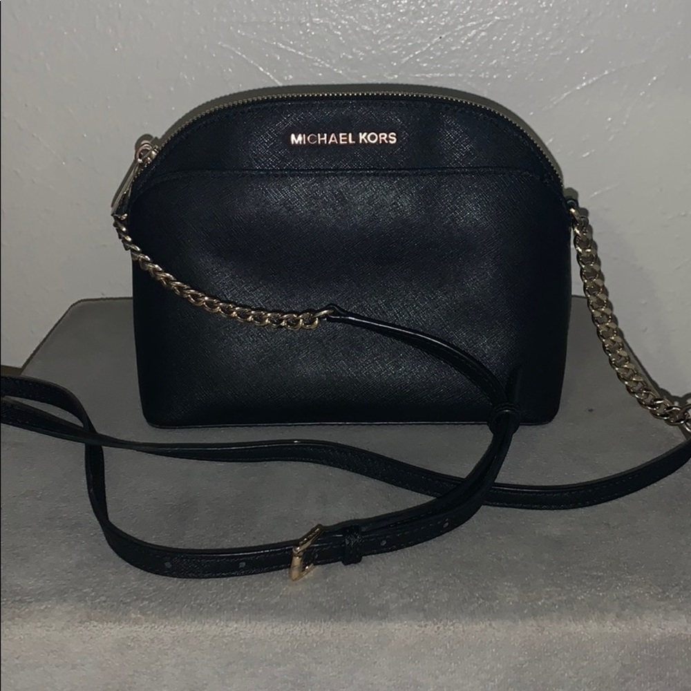 Michael Kors Jetset Dome Crossbody